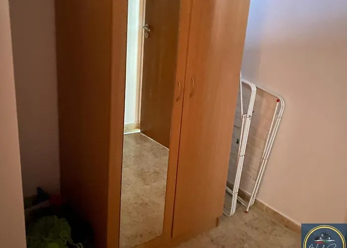 1 Bed Apt, Close To アパート ラヴダ